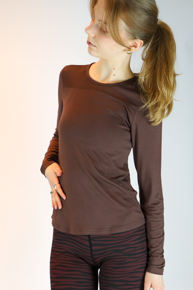 Surrender Long Sleeved - Brown