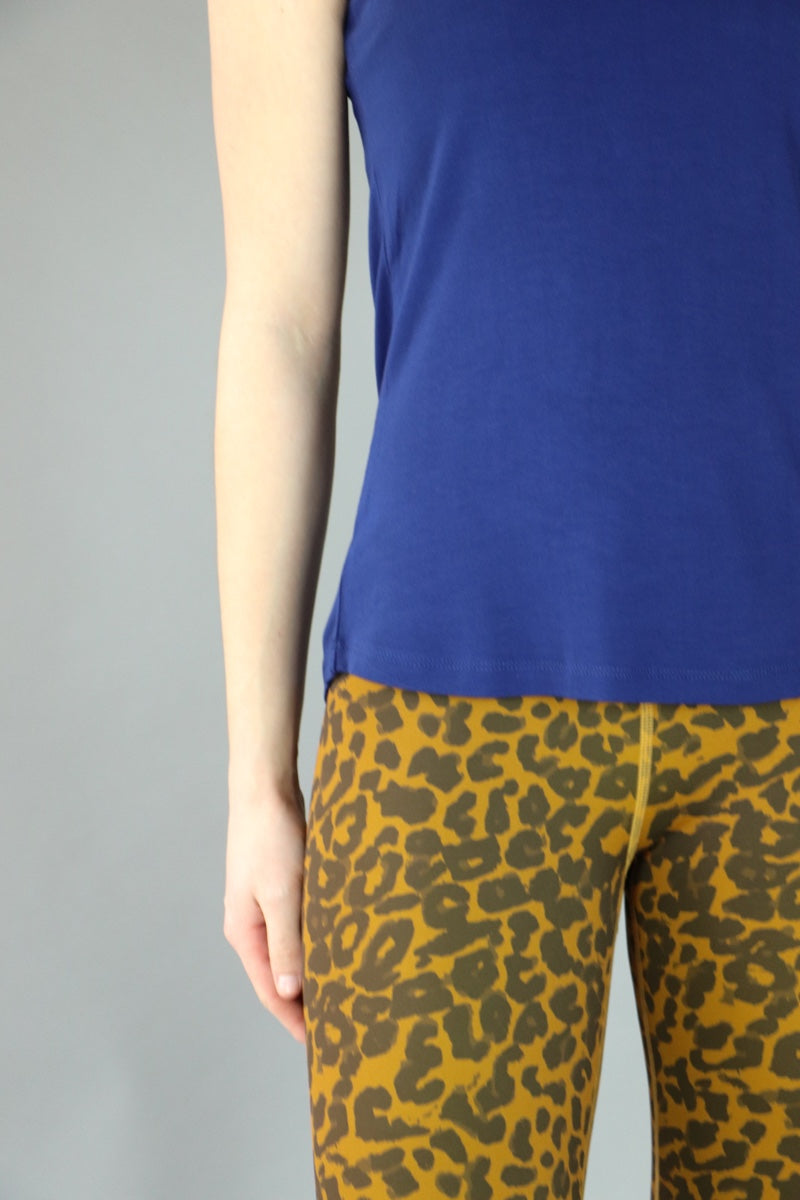
                  
                    Leo Leggings - Gold
                  
                