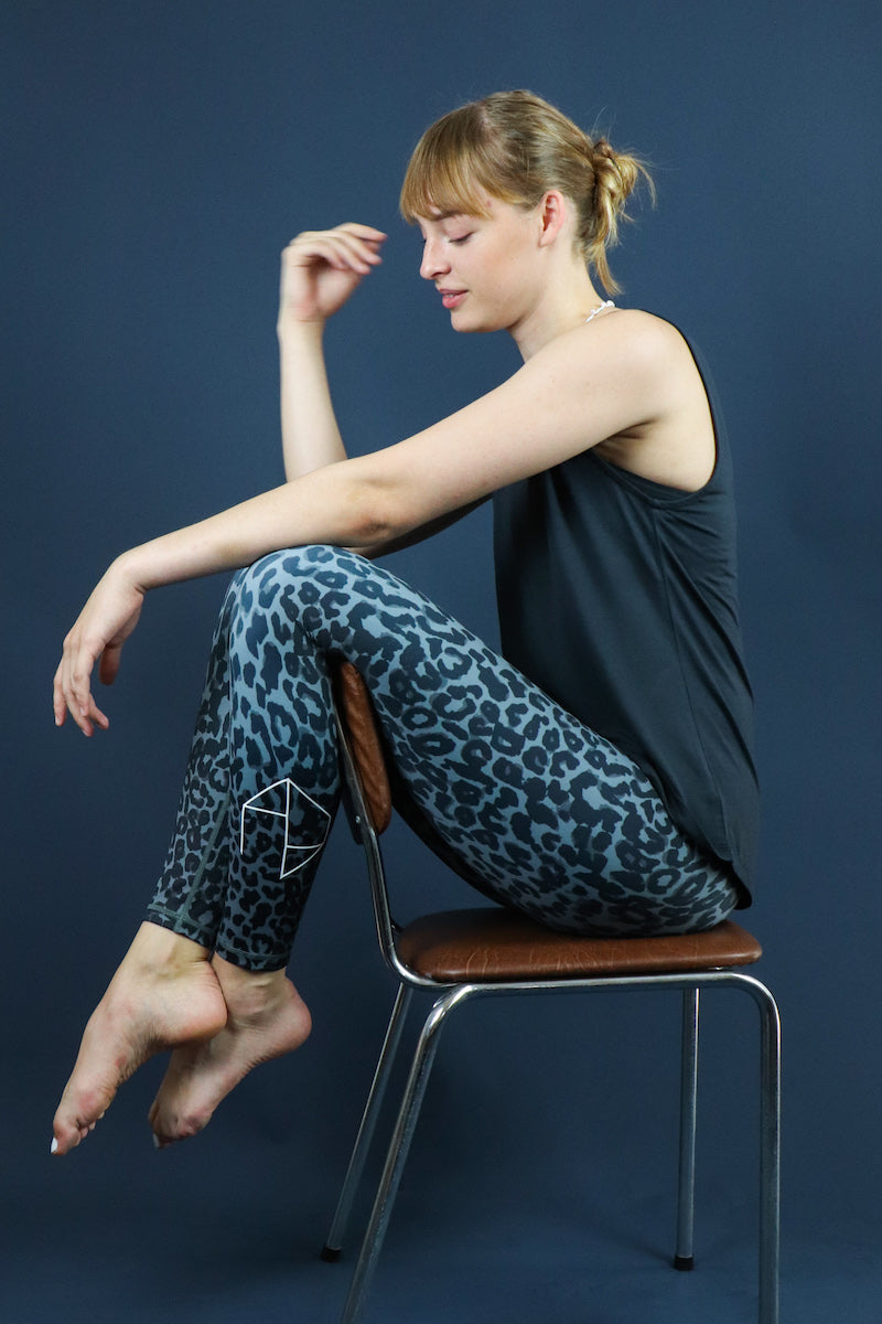 
                  
                    Leo Leggings - Grey
                  
                